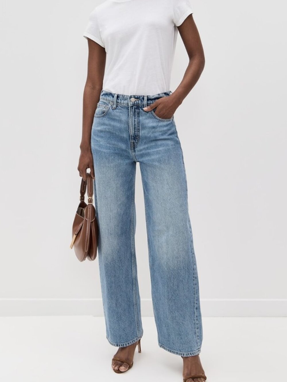 Good American low rise baggy jean